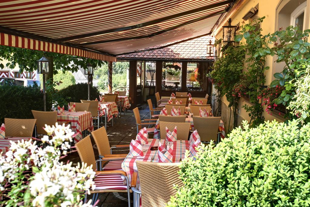 Hotel Brauereigasthof Landwehr-Bräu Reichelshofen Exterior foto