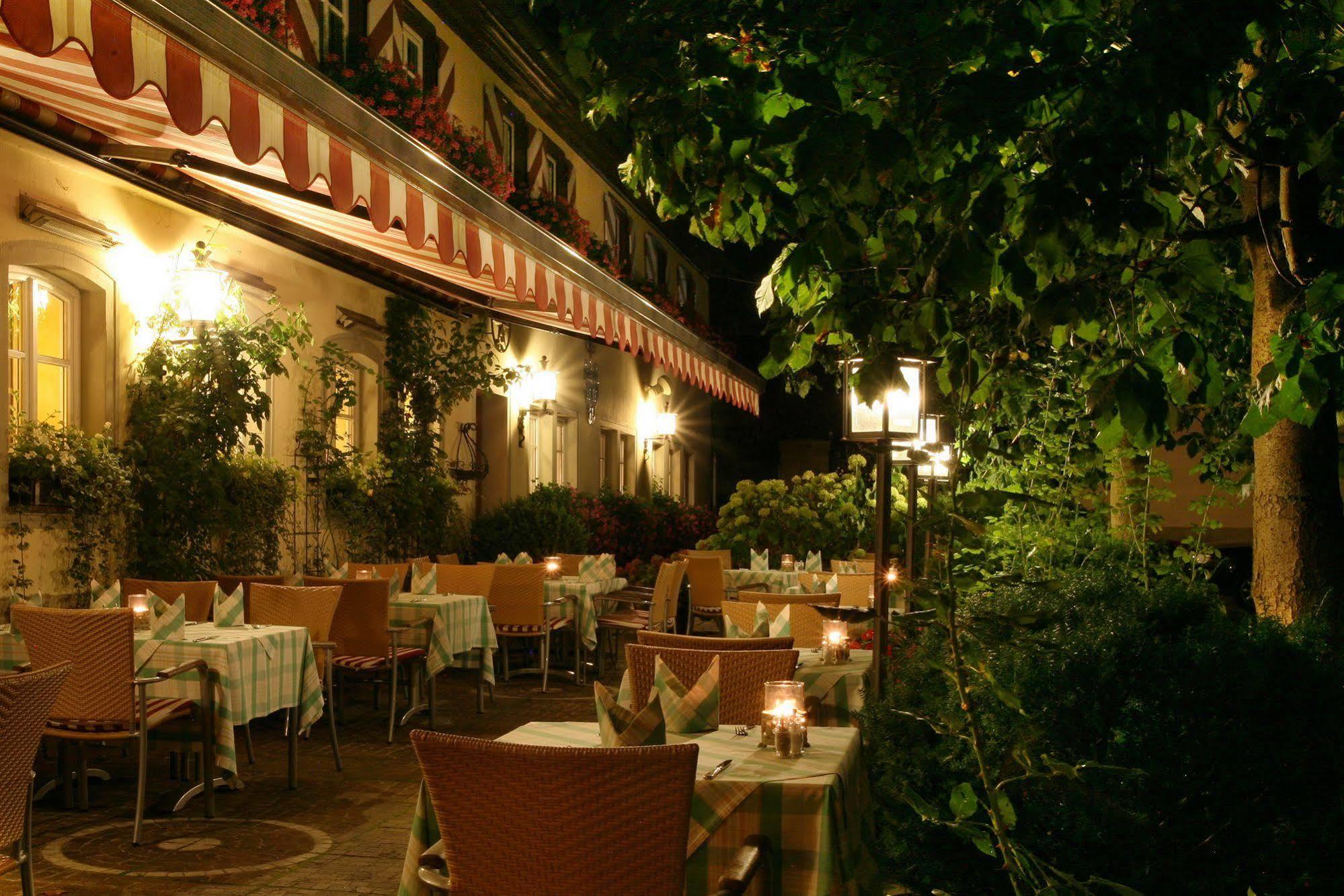 Hotel Brauereigasthof Landwehr-Bräu Reichelshofen Exterior foto